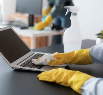 White-glove cleaning service in Orange County