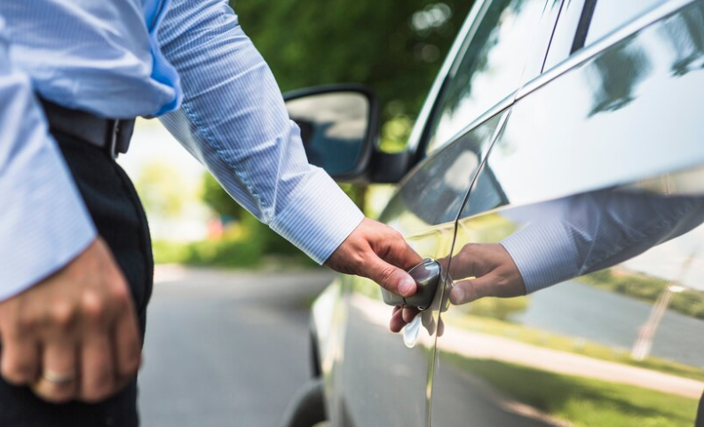 Pressure washing services for corporate fleets in OC